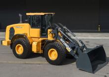 Kolové nakladače Hyundai HL940