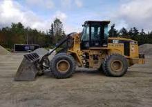 Kolové nakladače Caterpillar IT 38 GII