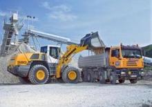 Kolové nakladače Liebherr L 586