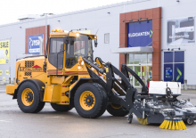 Kolové nakladače Ljungby L 9 