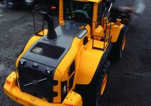 Kolové nakladače Volvo L220G-LB