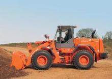 Kolové nakladače Hitachi LX 170 E