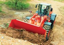Kolové nakladače Hitachi LX 290 E