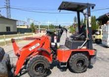 Kolové nakladače Kubota R320S