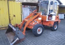 Kolové nakladače Terex-Schaeff SKL 809 S