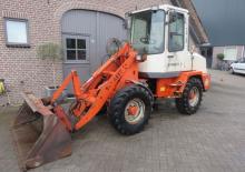 Kolové nakladače Terex-Schaeff SKL 823