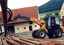 Kolové nakladače Paus TL 855