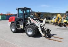 Kolové nakladače Takeuchi TW 10