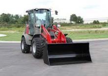 Kolové nakladače Takeuchi TW65