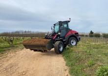 Kolové nakladače Yanmar V7