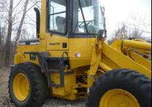 Kolové nakladače Komatsu W 120-3