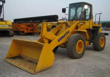 Kolové nakladače Komatsu WA 200
