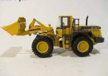 Kolové nakladače Komatsu WA 450-3