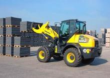 Kolové nakladače Komatsu WA100M-5