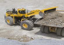Kolové nakladače Komatsu WA1200-6