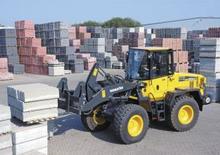 Kolové nakladače Komatsu WA150-5