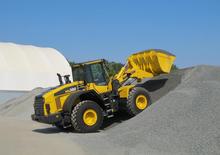 Kolové nakladače Komatsu WA380-7