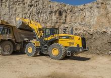 Kolové nakladače Komatsu WA500-7