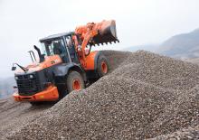 Kolové nakladače Hitachi ZW 250