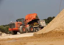 Kolové nakladače Hitachi ZW 370