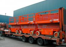 Kolové nůžkové plošiny Holland-Lift HL-130 E16