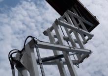 Kolové nůžkové plošiny Holland-Lift HL-160 E20 N