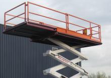 Kolové nůžkové plošiny Holland-Lift HL-160 H20