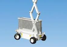 Kolové nůžkové plošiny Holland-Lift Y 83 DL 16 4WD
