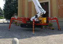 Kolové teleskopické pracovní plošiny Easy Lift R300WHY