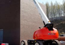 Kolové teleskopické pracovní plošiny Snorkel T46JRT