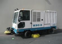 Kompaktní zametače Tennant 830 II