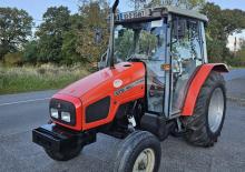 Komunální multifunkční naftová vozidla Massey Ferguson MF 4315 (A)