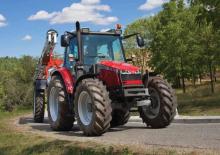 Komunální multifunkční naftová vozidla Massey Ferguson MF 6475