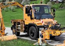 Komunální multifunkční naftová vozidla Unimog U 400
