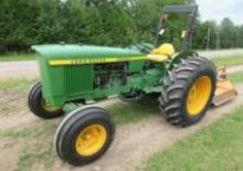 Komunální traktory John Deere 2030