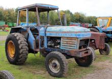 Komunální traktory Leyland 255