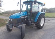 Komunální traktory New Holland 4635