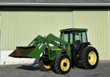 Komunální traktory John Deere 5410 SN