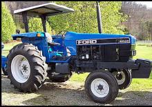 Komunální traktory Ford-NH 5640