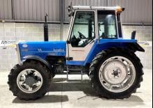 Komunální traktory Landini 6880