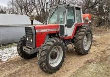 Komunální traktory Massey Ferguson 698