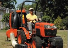Komunální traktory Kubota B 2530 D