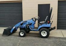 Komunální traktory New Holland Boomer TZ22DA