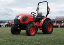 Komunální traktory Kioti CK2610