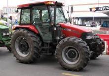 Komunální traktory Case IH JX1100U