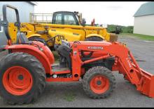 Komunální traktory Kubota L 3830