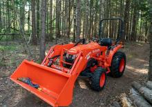 Komunální traktory Kubota L 3901