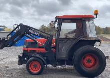 Komunální traktory Kubota L 4200 GST