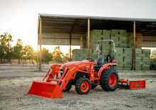 Komunální traktory Kubota L3302GST