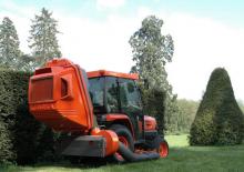 Komunální traktory Kubota STV 32